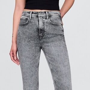 GAP 90's Straight High Rise